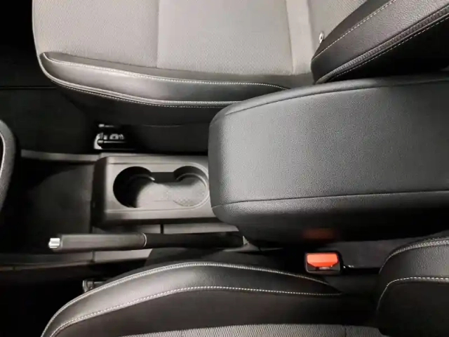 Renault Kangoo blue dci 95 — photo 34