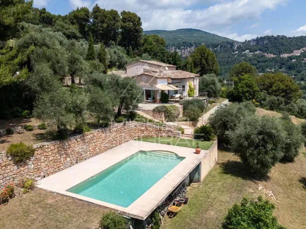 Elegante villa provençale