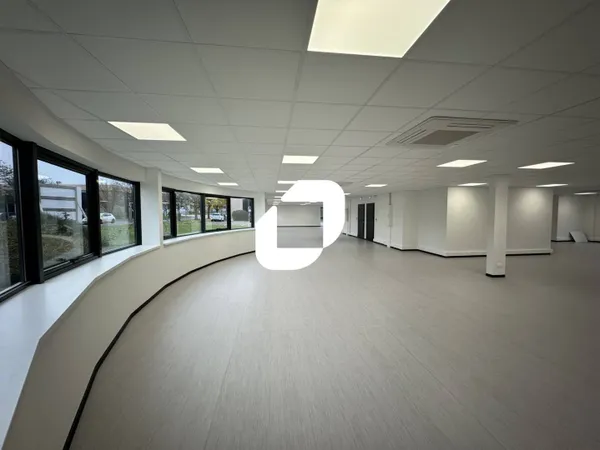 Bureaux 444 m²