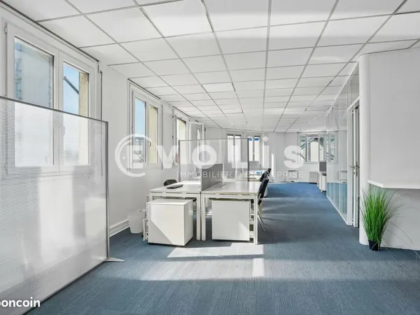 Bureaux 280 m²