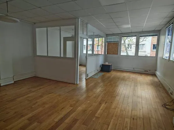 Bureaux 47 m²