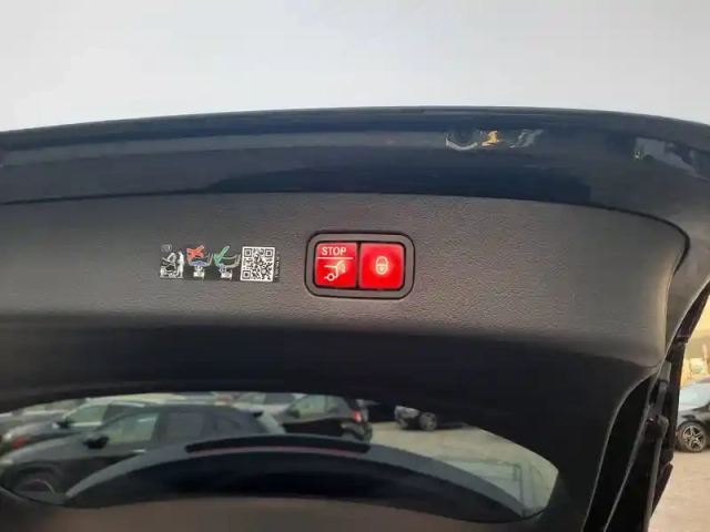 Mercedes Glc 220 d 9g-tronic 4matic — photo 11