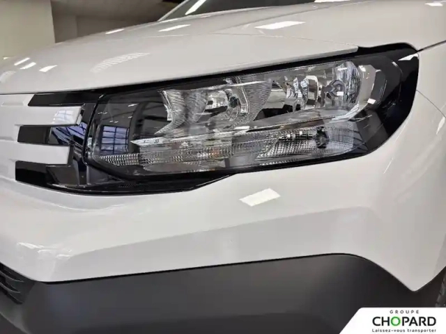 Peugeot Partner e- fourgon m 800 kg 136 ch batterie 54 kwh — photo 32