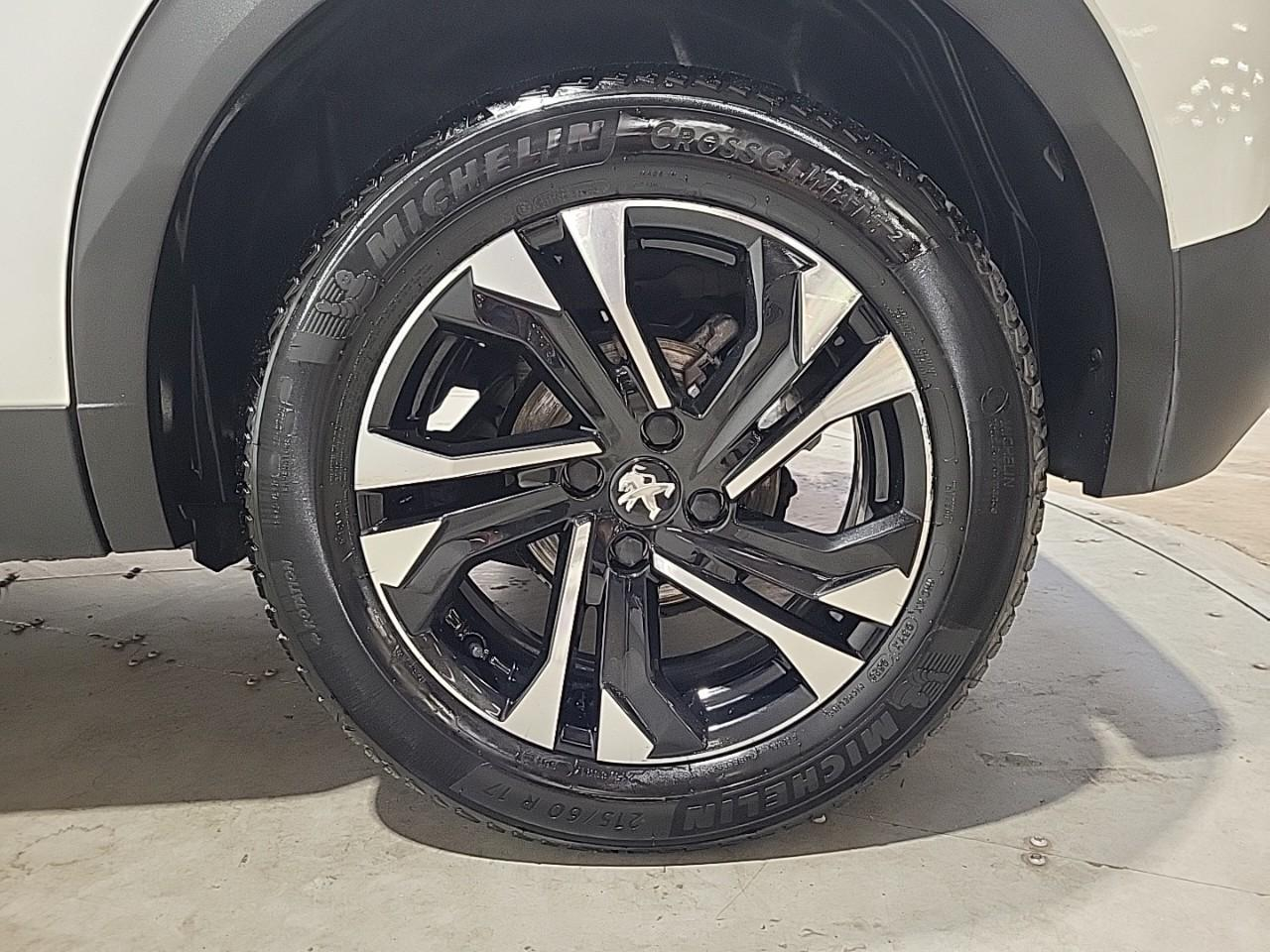 Peugeot 2008 bluehdi 130 s&s eat8 allure — photo 16