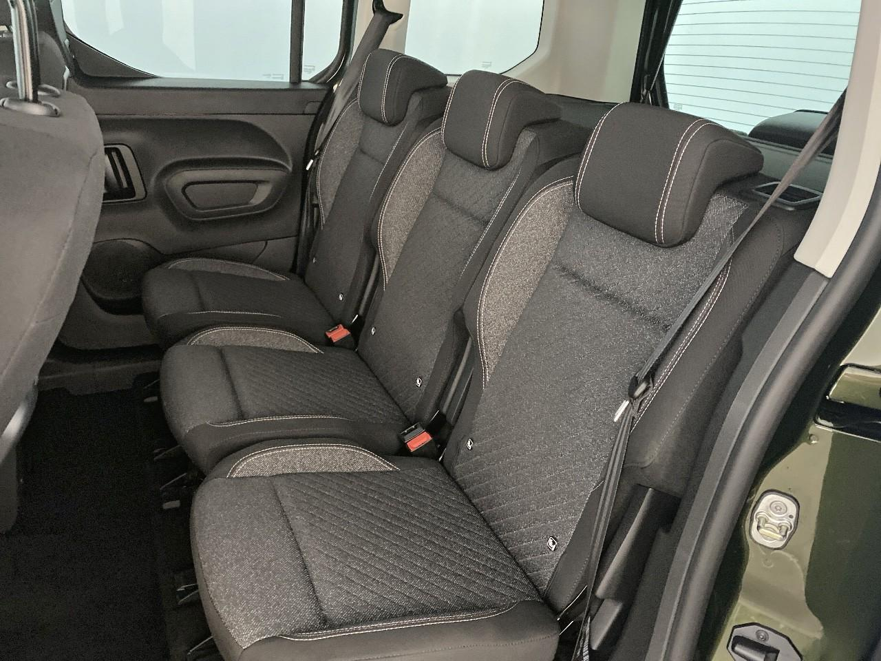 Peugeot Rifter m diesel 100 ch manuelle 5pl allure — photo 10