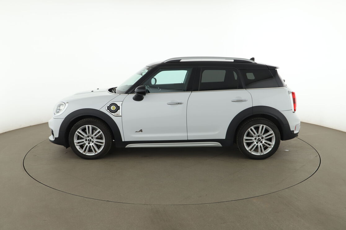 MINI Countryman Cooper SE ALL4 Hybrid BVA6 — photo 2