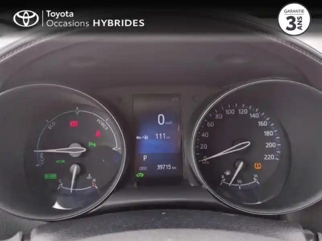 Toyota C-Hr 122h distinctive 2wd e-cvt rc18 — photo 14