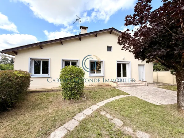 TOULENNE MAISON PLAIN-PIED 3 CHAMBRES AVEC GRAND GARAGE ET J