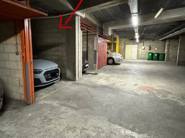 Parking à louer - Rue Labrouste 75015