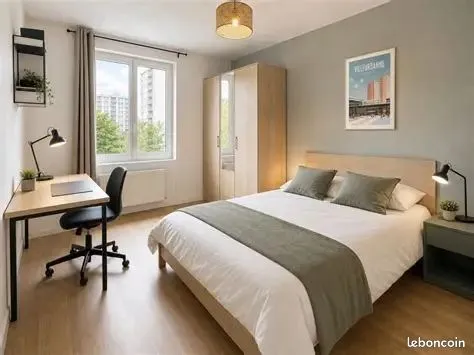 Chambre - Grigny - Colocation pour étudiants & jeunes actifs