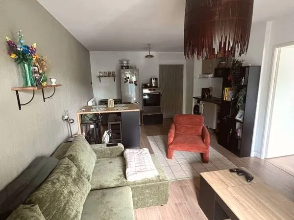 Sous-location T2 meublé 40m² + terrasse 5m² - Pessac Alouettes - 650 charges et internet inclus 🏡