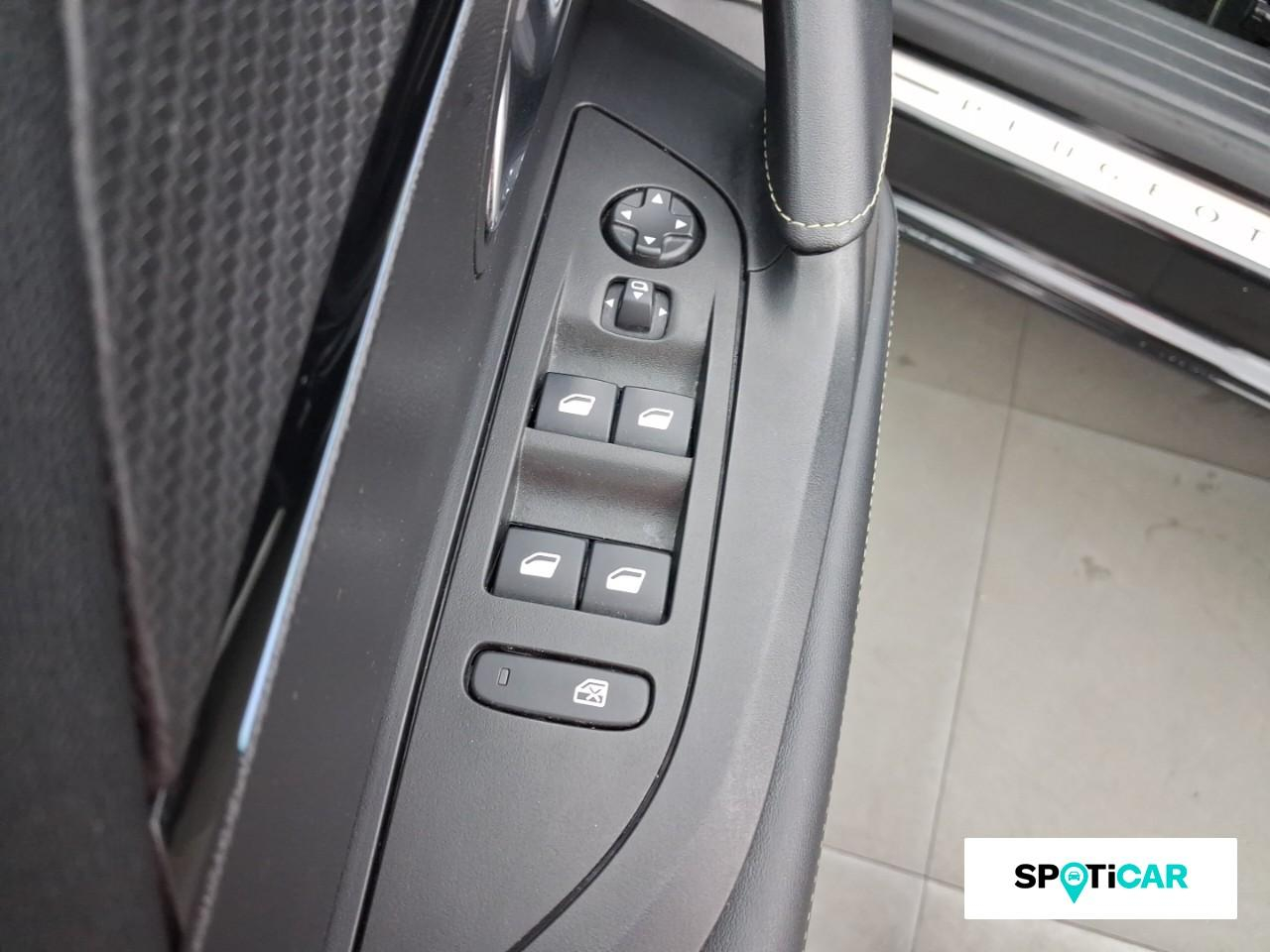 Peugeot 2008 1.2 puretech 130ch s&s gt eat8 — photo 19