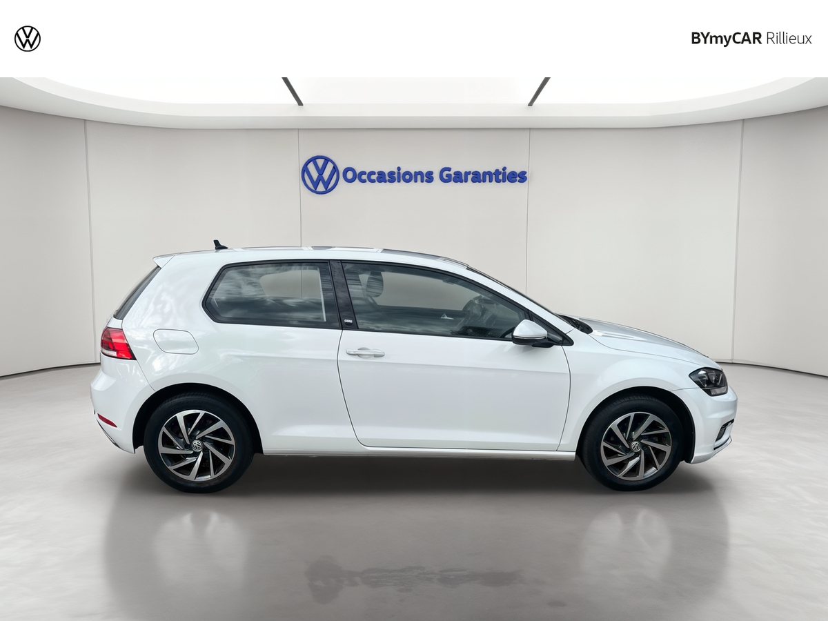 Volkswagen Golf 1.0 TSI 110 — photo 6