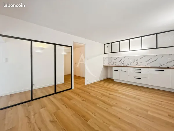 Loft 3 pièces 87 m²
