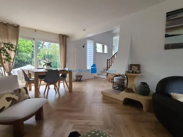 Maison 7 pièces 167 m²