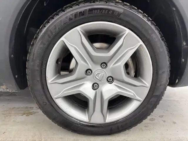 Dacia Lodgy tce 115 5 places — photo 30