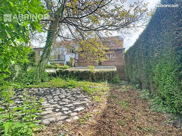 Immeuble 6 pièces 145 m²