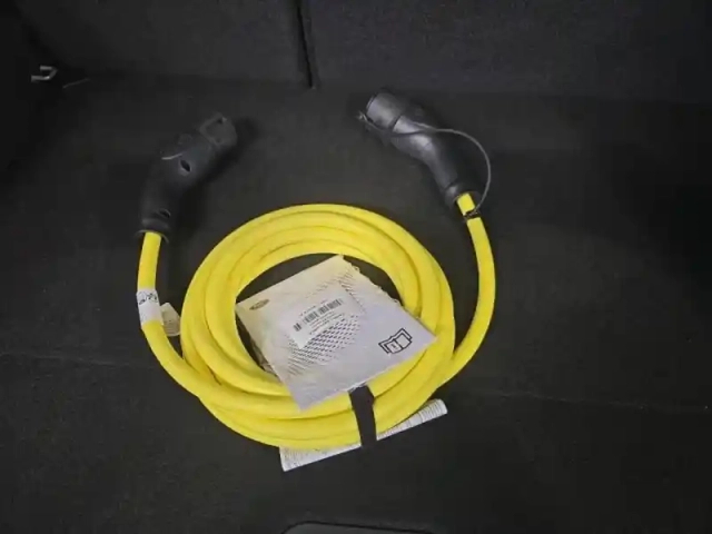 Ford Explorer 286ch extended range 79kwh select rwd — photo 11