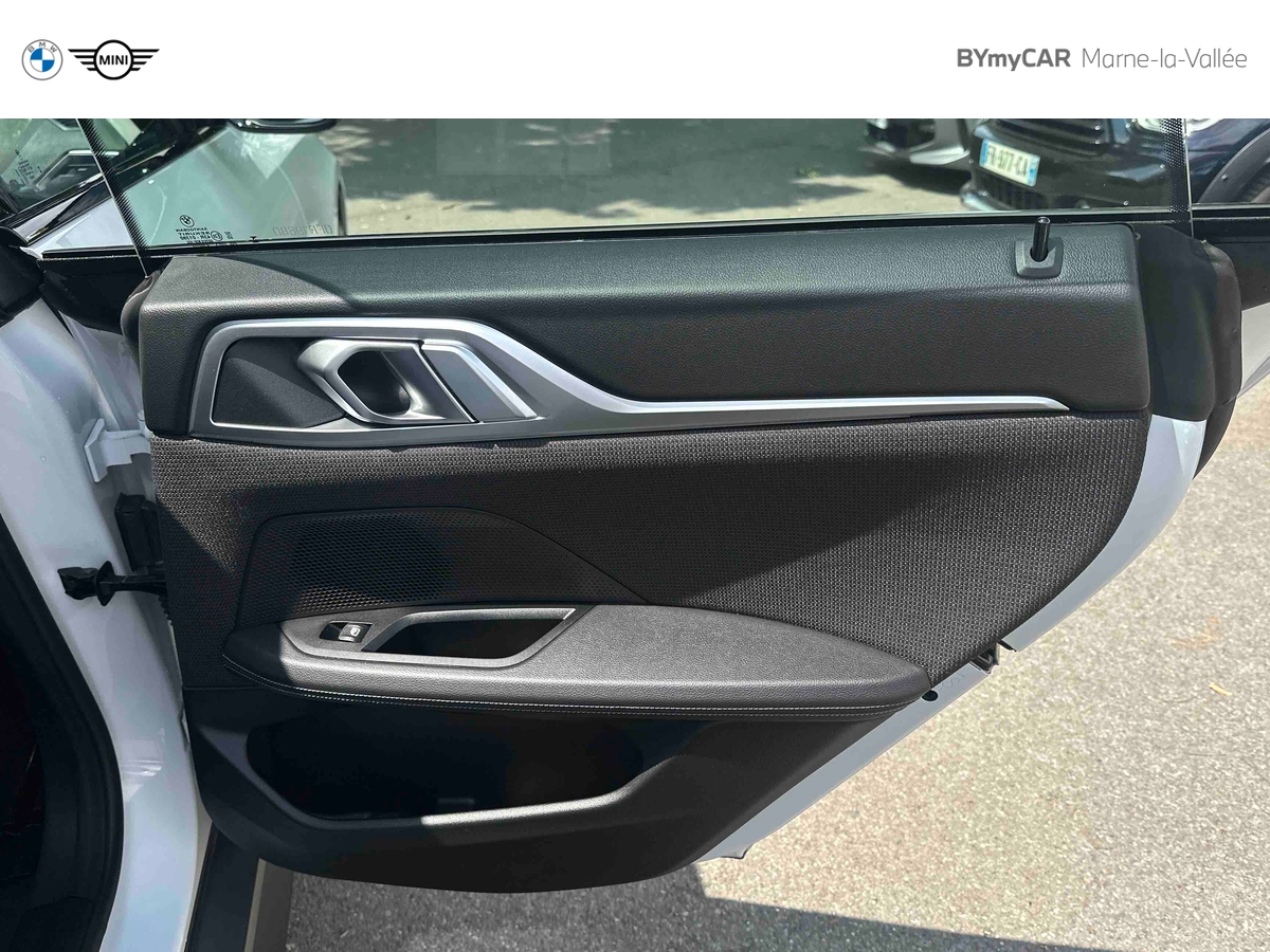 BMW i4 eDrive35 286 ch BVA — photo 29