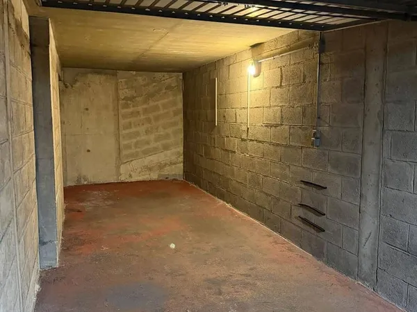 Parking 17 m²