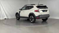 Dacia Duster 1.6 hybrid 140ch Extreme — photo 8