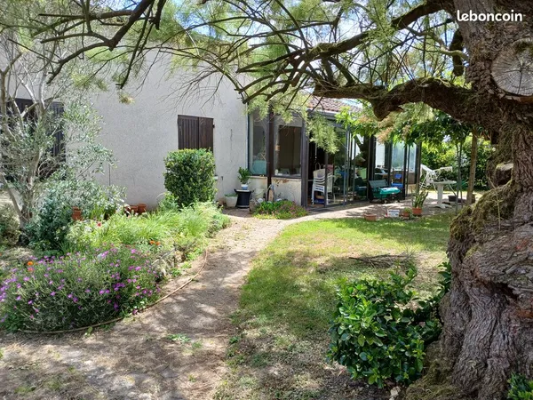 MAISON INDIVIDUELLE avec VERANDA