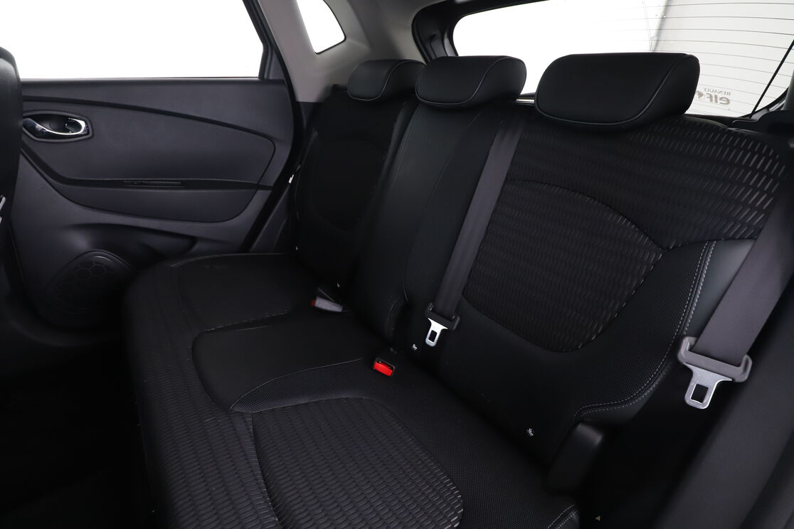 Renault Captur 1.2 TCe Energy Intens EDC — photo 13