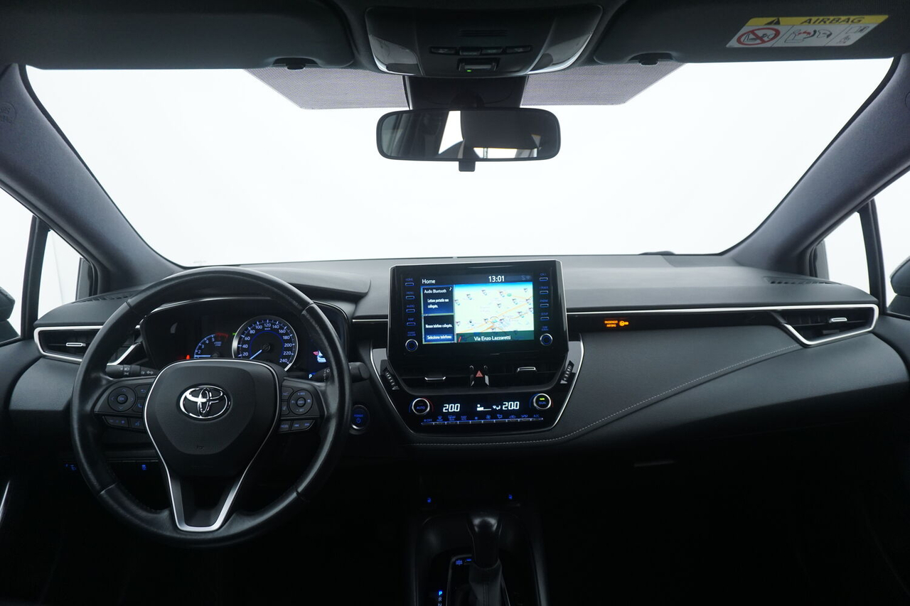 Toyota Corolla Touring Sports — photo 11