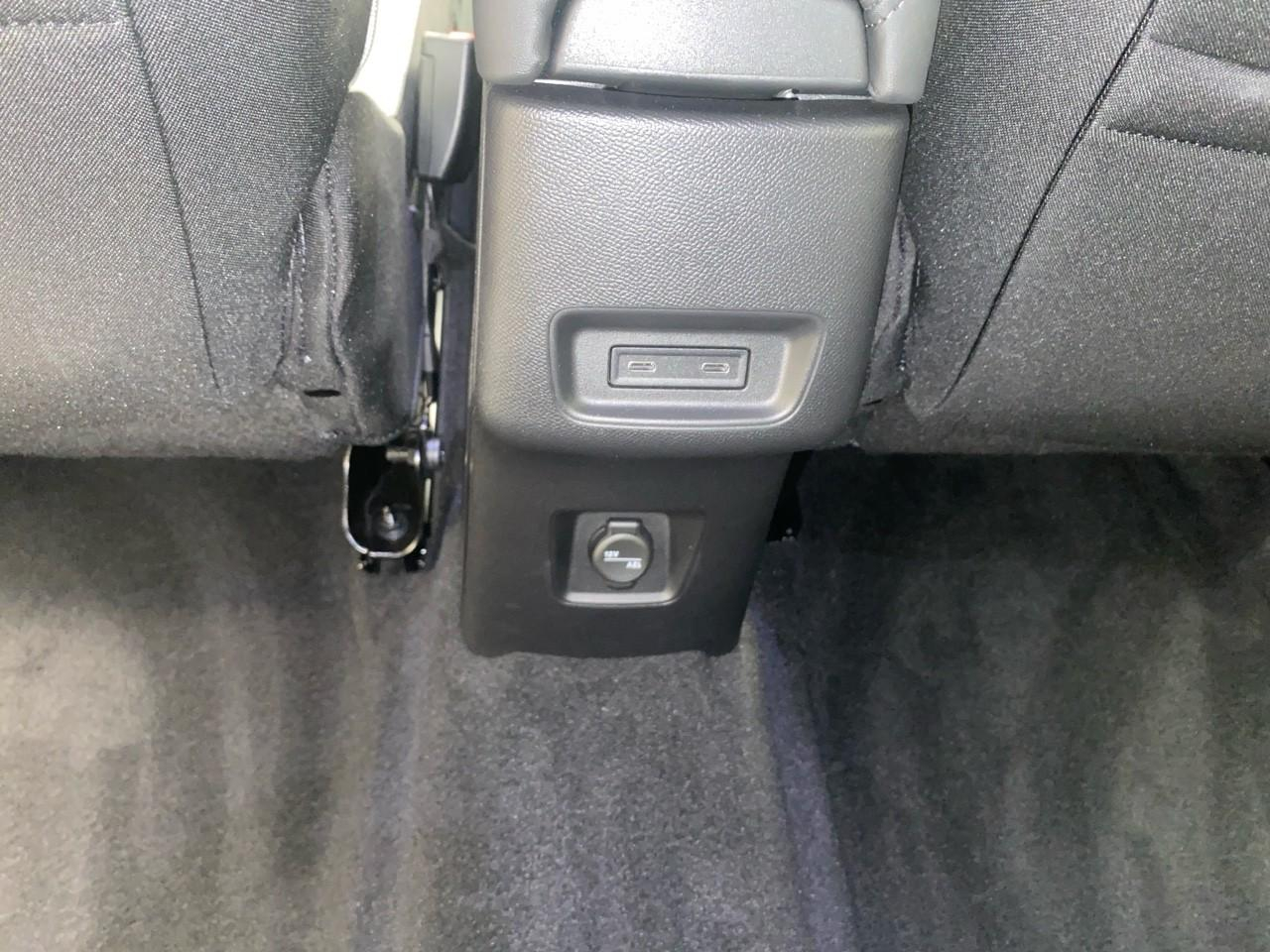 Citroën C3 Aircross hybride 145 ch aut max — photo 22