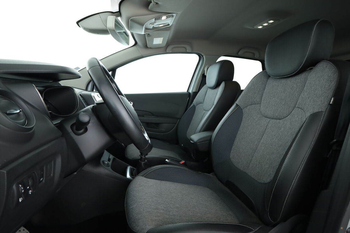 Renault Captur 1.2 TCe Energy Intens — photo 9