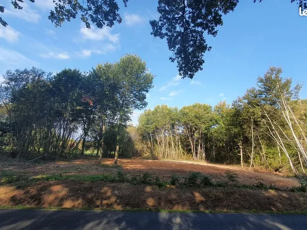 Terrain 1 100 m² Bazas