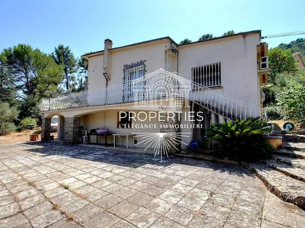 Maison 5 pièces 138 m²