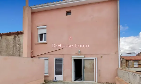 Maison de village R+2 avec garage, terrasse et combles aménageables - 120 m² - Claira