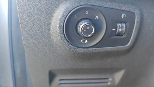 MG ZS 1.5 VTI-Tech 106 - Comfort – 2022 – 78420 km – Essence – Boîte Manuelle — photo 11