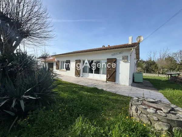 Saint-Pierre-d'Oléron (17310) - Côte Ouest- Maison avec studio + garage- 760 m² de terrain -