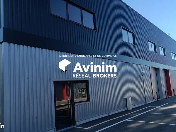 Local 381 m² Seclin