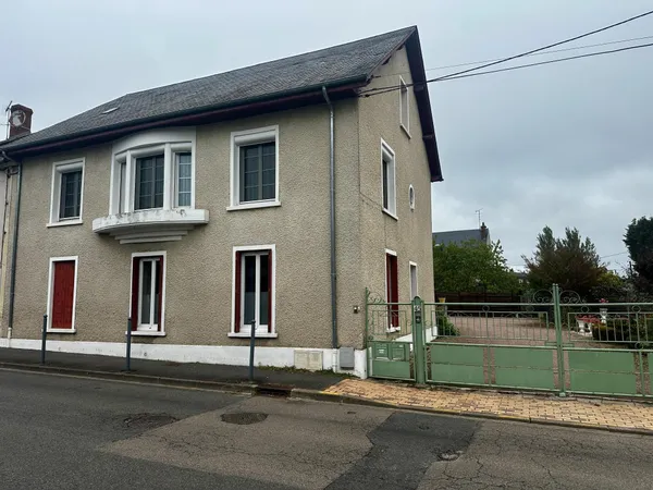 Appartement au 1er étage d'une maison avec 2 chambres
