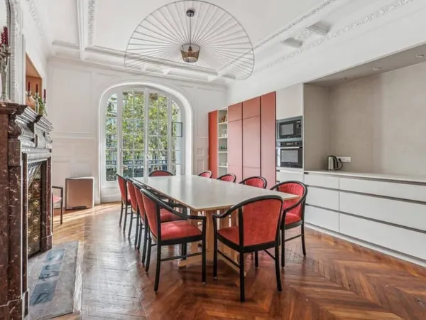 Immeuble 240 m²