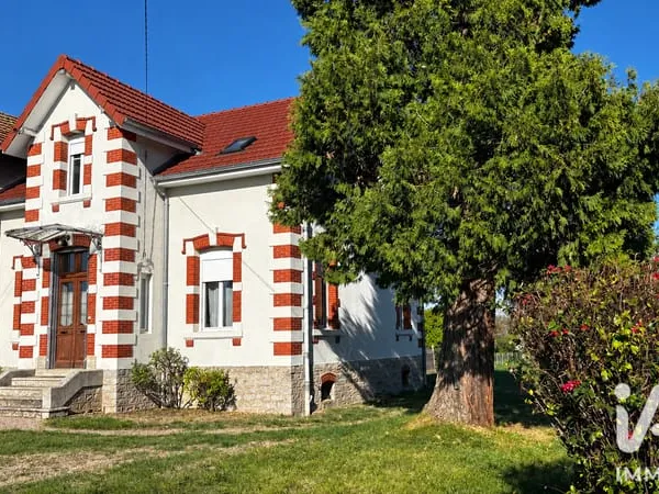 Maison 7 pièces 136 m²