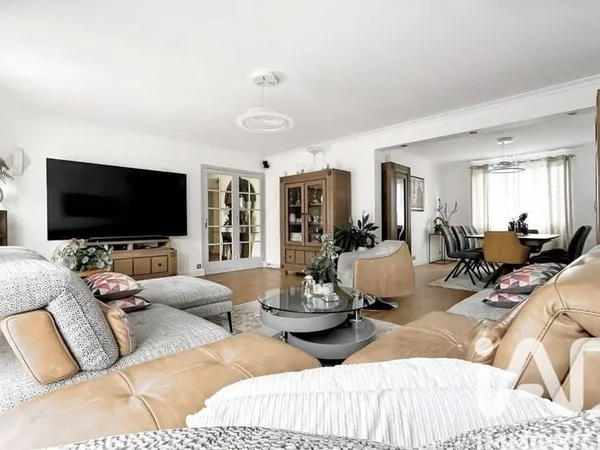 Maison 5 pièces 162 m²