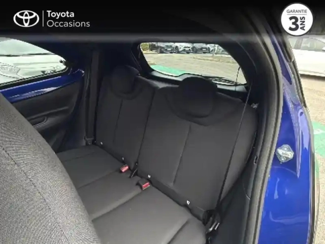 Toyota Aygo X 1.0 vvt-i 72ch design my24 — photo 12