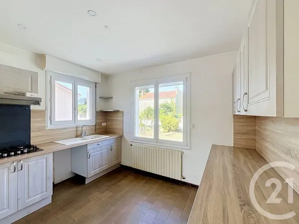 Maison 3 pièces 74 m²