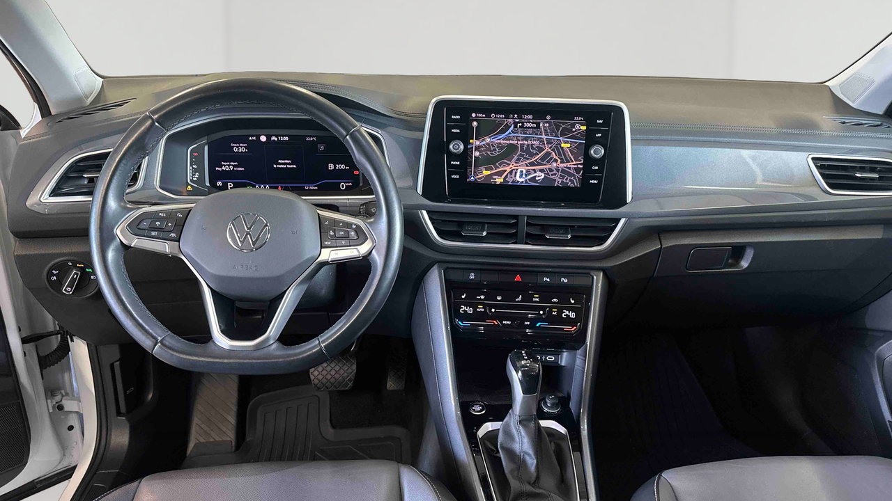 Volkswagen T-Roc 1.5 TSI EVO 150 Start/Stop DSG7 — photo 9
