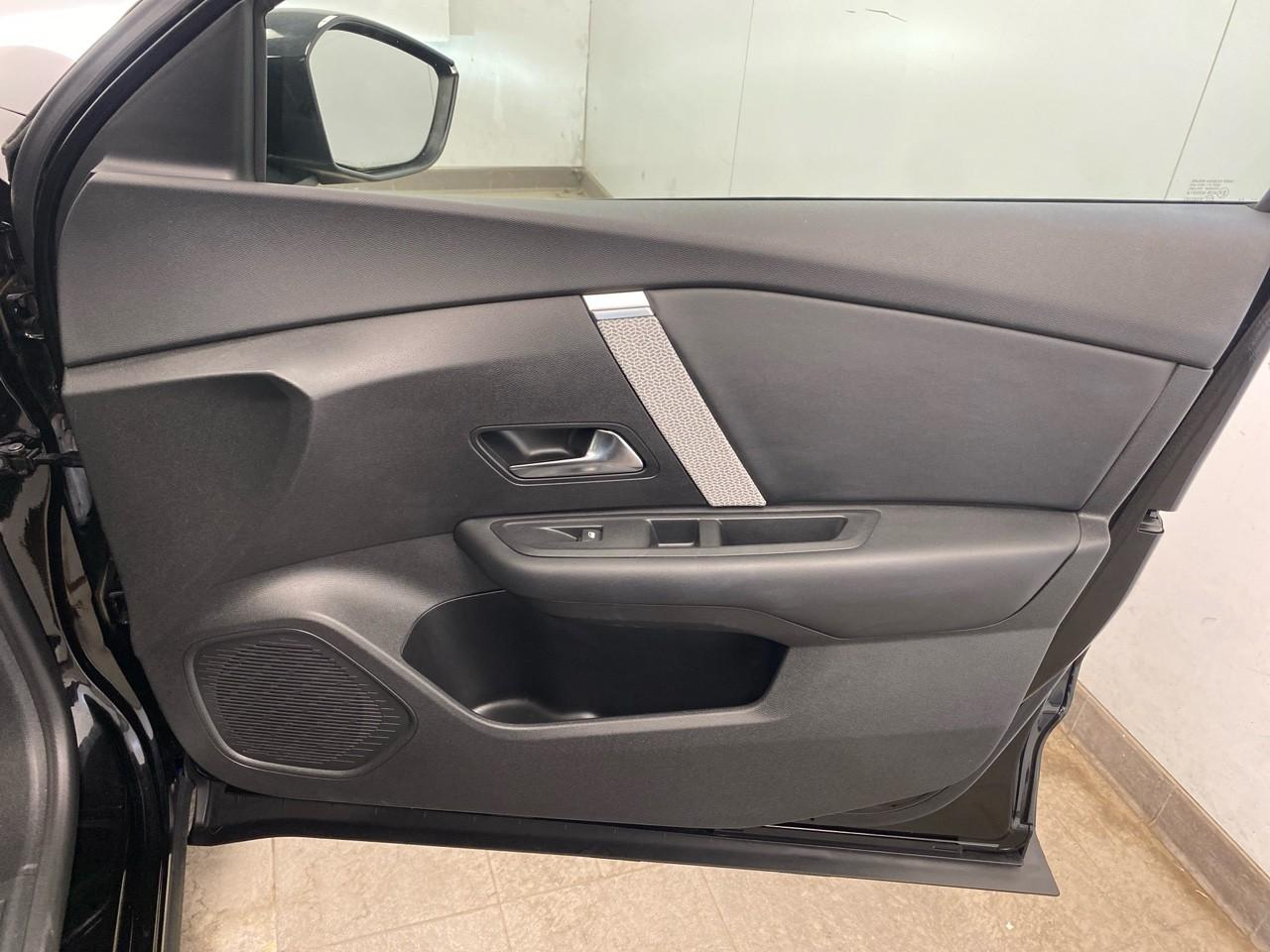 Citroën C4 X bluehdi 130 s&s eat8 feel pack — photo 26