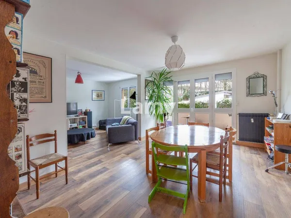 Appartement 5 pièces 95 m²