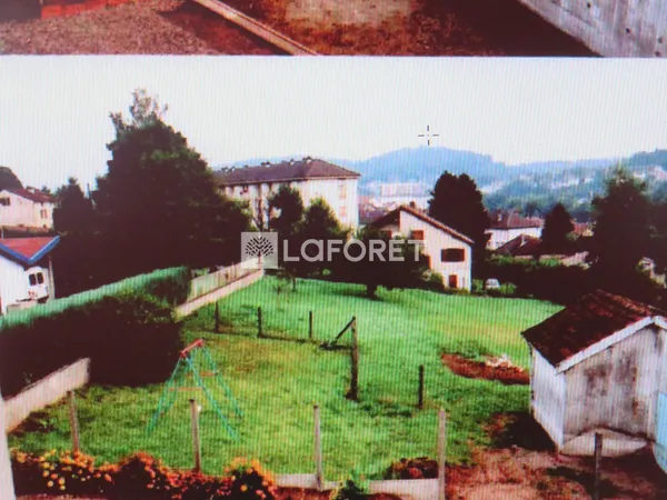 Terrain 1418 m²