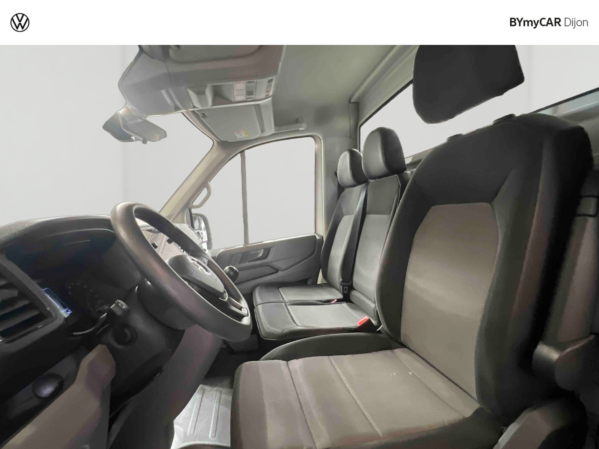 Volkswagen Utilitaires CRAFTER CSC PROPULSION (RJ) 50 L3 2.0 TDI 163 CH — photo 11