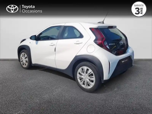 Toyota Aygo X 1.0 vvt-i 72ch dynamic — photo 2