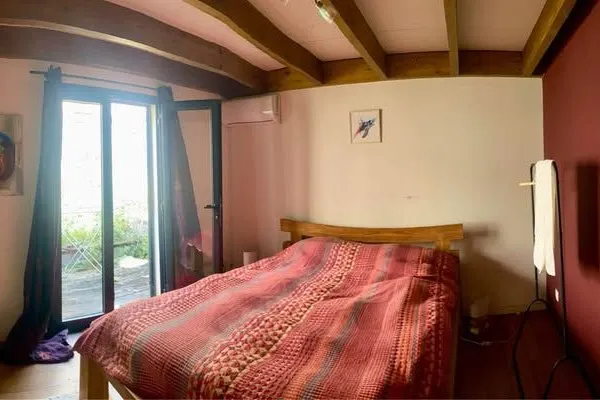 Chambre à louer dans une maison