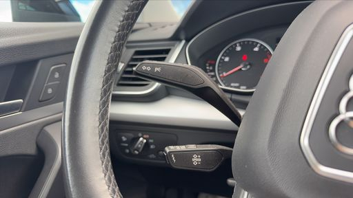 Audi Q5 40 TDI 204 Quattro Mild Hybrid S-Tronic 7 - Ambition – 2021 – 130533 km – Hybride diesel – Boîte Automatique — photo 7